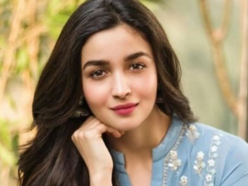 ALIA BHATT