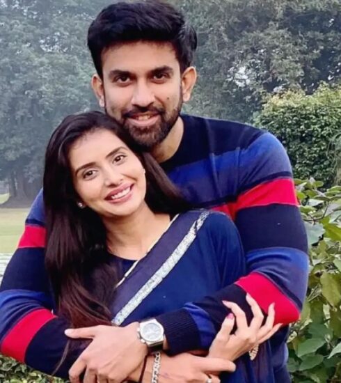 Popular celebrity couple Charu Asopa and Rajeev Sen, who tied the knot in 2019, will have their final divorce hearing on June 8, as reported recently. After facing troubles in their marriage, the couple decided to go separate ways last year. Charu accused Rajeev of domestic violence and other allegations, leading them to file for divorce. While Charu is determined to proceed with the divorce, Rajeev has expressed his willingness to reconcile. The divorce proceedings have been ongoing since January this year, and after a cooling-off period, the final hearing date has been set for June