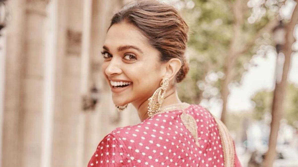 Deepika Padukone, known for her dedication to fitness, celebrated International Yoga Day 2023 with a yoga session. Celebrity yoga expert Anshuka Parwani shared happy pictures on Instagram, revealing Deepika's natural glow and her special bond with Anshuka. Take a look at the snapshots capturing their yoga celebration.