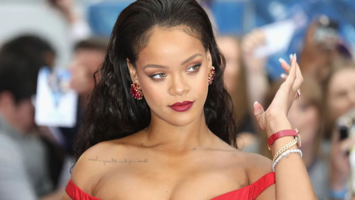Rihanna Reveals Traumatizing First Kiss Experience In School 1 In a candid interview, Rihanna discloses the distressing details of her first kiss in school, describing it as a traumatizing experience. Learn more about Rihanna's revelations and her honest account of the event.