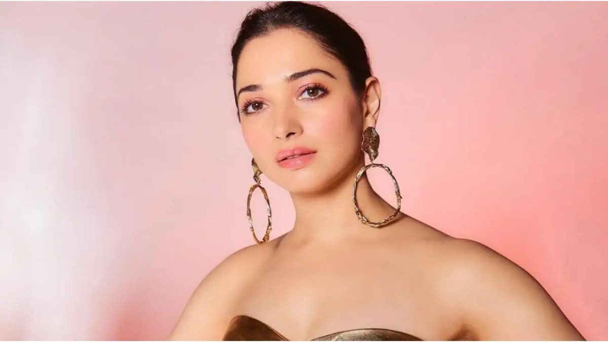 Tamannaah Bhatia recently caught everyone's attention with her stunning outfit consisting of a crop shirt and detachable wide-leg jeans. However, the exorbitant price of this fashion ensemble will leave you amazed! Find out more about Tamannaah's impeccable style and the jaw-dropping cost of her latest look.