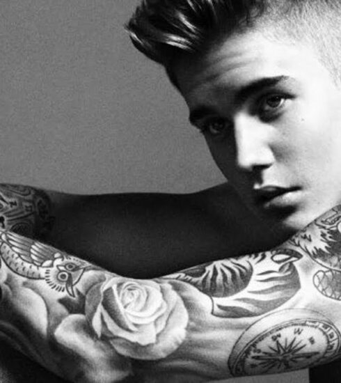 Justin Bieber, who was previously in a long-term relationship with Selena Gomez, is reportedly planning to remove his angel tattoo dedicated to Selena after 5 years of marriage to Hailey Baldwin.