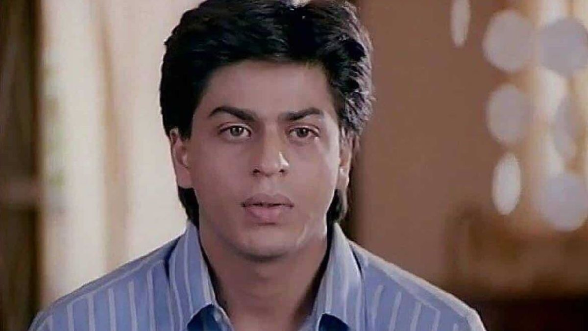 Director Ketan Mehta recently opened up about Shah Rukh Khan's first film, Maya Memsaab, as it completes 30 years. Despite his mother's critical situation, SRK showed professionalism and dedication during the shooting. Mehta shares his experience working with the superstar and how he ended up casting him in the film.