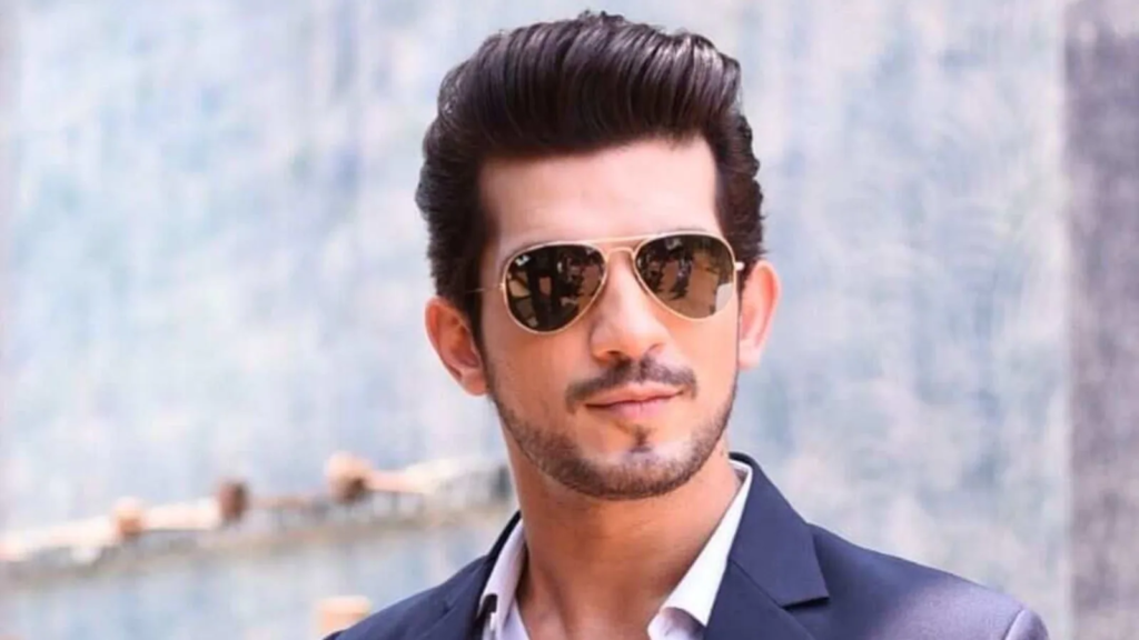 Actor Arjun Bijlani, who recently bought a new Mercedes Benz, has some valuable advice for newcomers in the entertainment industry. He recommends prioritizing buying a house before indulging in luxury purchases like cars. Bijlani emphasizes the importance of financial stability and warns against being deceived by the allure of glitter and glamour. Read on to learn more about his advice and his latest acquisition.