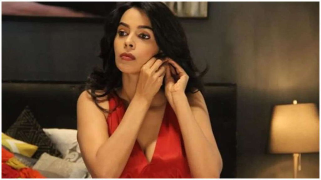 Mallika Sherawat, the popular Bollywood actress, delivers a powerful response to a troll who accuses her films of being responsible for the growing incidents of crime against women in India. Sherawat firmly addresses the issue, stating that such a mentality perpetuates regressive attitudes in society. Discover how she shuts down the criticism and stands up for women's rights.