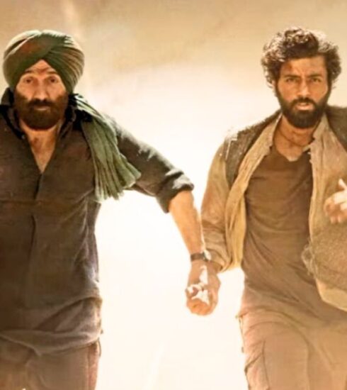 Gadar 2 achieves a remarkable feat, entering the 200 Crore Club within 5 days. Get the latest updates on its unprecedented box office performance.