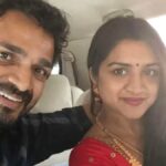 Tragedy strikes the Sandalwood industry as Kannada actor Vijay Raghavendra's wife, Spandana Raghavendra, passes away during vacation in Bangkok.