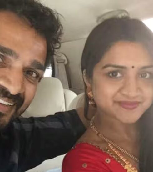 Tragedy strikes the Sandalwood industry as Kannada actor Vijay Raghavendra's wife, Spandana Raghavendra, passes away during vacation in Bangkok.