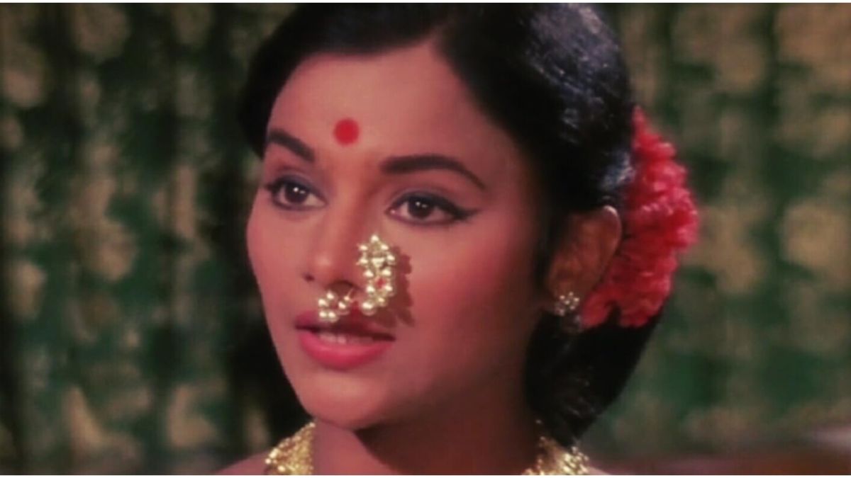 Veteran Bollywood actress Seema Deo, renowned for her memorable performances in iconic films like Anand and Kora Kagaz, has left us at the age of 83. Her passing was revealed by her son, filmmaker Abhinay Deo, who shared that she had been bravely fighting Alzheimer's. Seema Deo's contribution to both Marathi and Hindi cinema remains etched in our hearts, and her son's touching revelation sheds light on her valiant struggle.