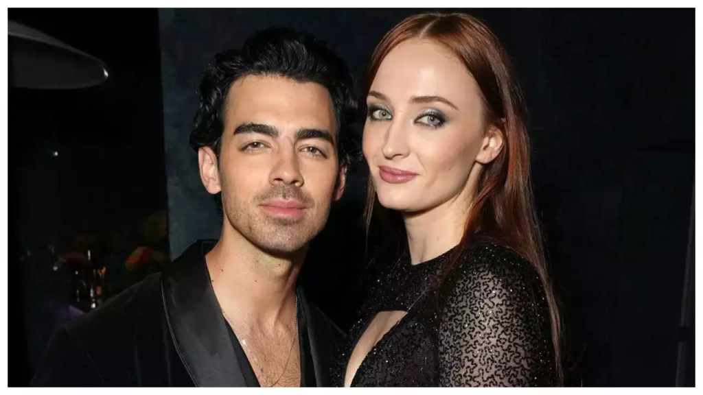 "Amidst divorce rumors, Joe Jonas wearing his wedding ring at a concert sparks speculation about the state of his marriage to Sophie Turner."

