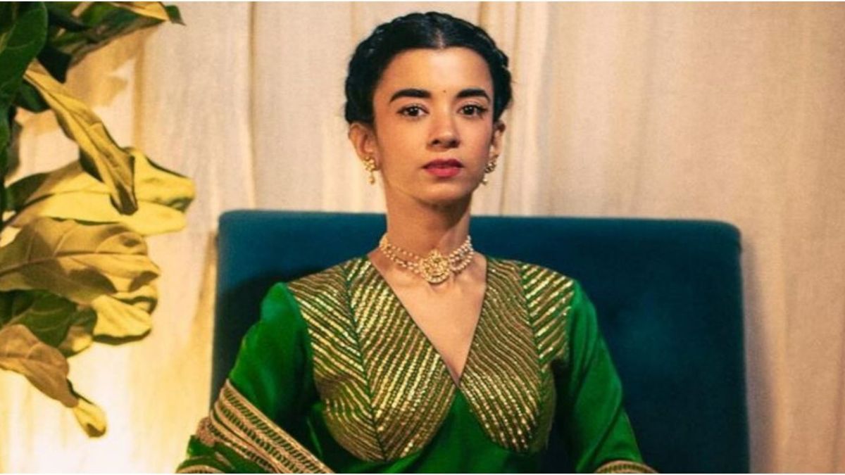 "Saba Azad's perfect response to online trolls who said she 'needs therapy.' Find out how she handled the negativity."