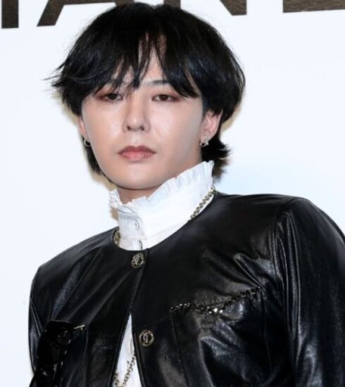 SEVENTEEN's Hoshi, Lee Jin Wook, and other stars show support for G-Dragon's philosophy as he faces drug accusations. Latest updates on the ongoing investigation.