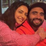 "Discover the love-filled birthday tribute as Rakul Preet Singh pens a heartfelt note and shares mushy pictures with beau Jackky Bhagnani on his special day."
