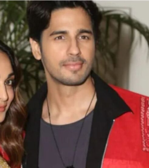 "Step into the glitzy world of Kiara Advani and Sidharth Malhotra's birthday celebration, filled with passion as they share a steamy kiss. Explore the star-studded affair with a glimpse of the filmy-themed party and the jaw-dropping birthday cake."