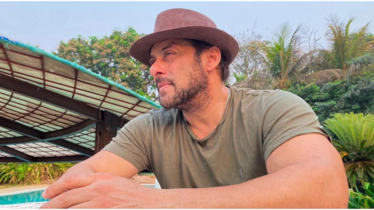 Mumbai Crime Branch discovers crucial evidence in the Salman Khan house firing case, recovering firearms from the Tapi River in Surat. Get the latest updates on the investigation.