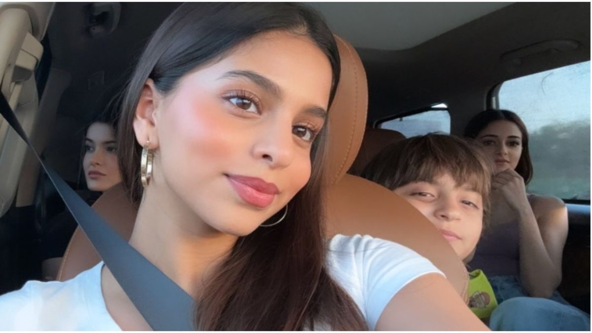 Suhana Khan, accompanied by Ananya Panday, Shanaya Kapoor, and AbRam, adds glam to IPL match, displaying camaraderie and youthful charm.