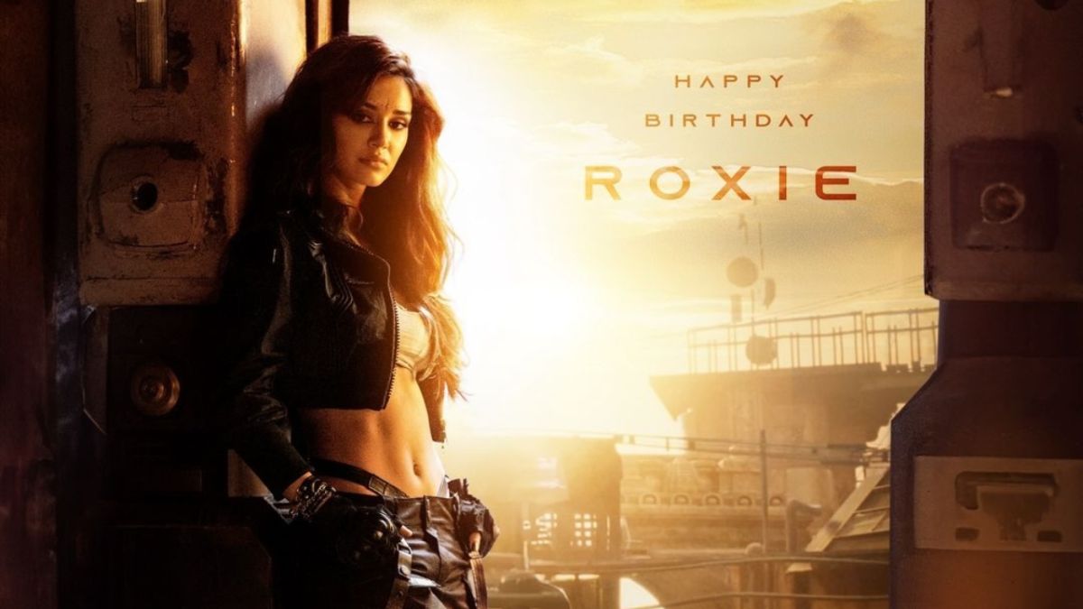 In an exciting reveal, Disha Patani stuns fans with her bold look as Roxie in the latest birthday poster for the highly anticipated film 'Kalki 2898 AD'. The Prabhas starrer is generating buzz with this new poster, showcasing Disha in a striking and daring avatar. As the film continues to create waves, this glimpse of Disha's character adds to the excitement. Stay tuned for more updates on 'Kalki 2898 AD' and get ready to witness a cinematic spectacle. In an exciting reveal, Disha Patani stuns fans with her bold look as Roxie in the latest birthday poster for the highly anticipated film 'Kalki 2898 AD'. The Prabhas starrer is generating buzz with this new poster, showcasing Disha in a striking and daring avatar. As the film continues to create waves, this glimpse of Disha's character adds to the excitement. Stay tuned for more updates on 'Kalki 2898 AD' and get ready to witness a cinematic spectacle.