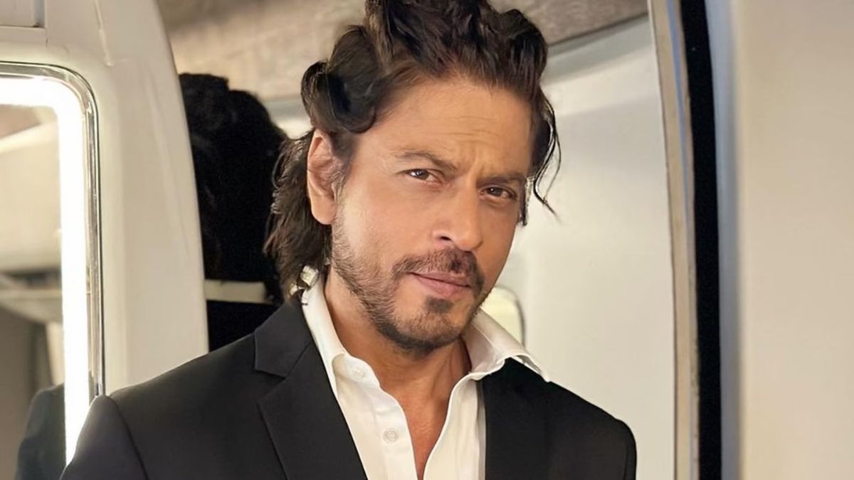 "In a candid interview, Shah Rukh Khan discloses his unconventional daily routine of eating only one meal a day and his sleep habits, revealing he sleeps at 5 am and wakes up around noon. The superstar’s unique lifestyle has intrigued fans and health enthusiasts alike."