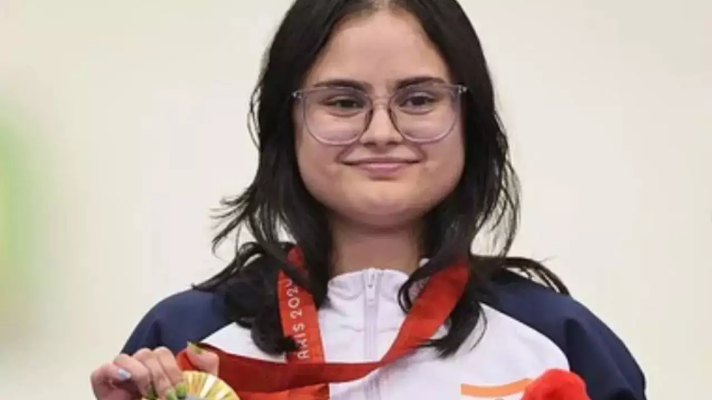 Indian rifle shooter Avani Lekhara clinches gold at the Paris 2024 Paralympics, earning congratulations from celebrities like Kareena Kapoor and Ayushmann Khurrana.