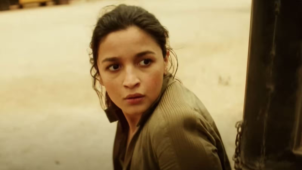 During the filming of "Heart of Stone," Alia Bhatt successfully managed her pregnancy, as revealed by her trainer. Discover how she remotely prepared for intense action scenes, balancing motherhood and her acting career.






