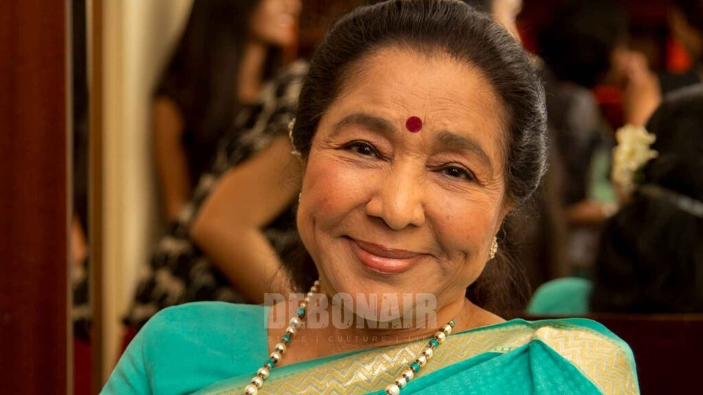 asha Bhosle